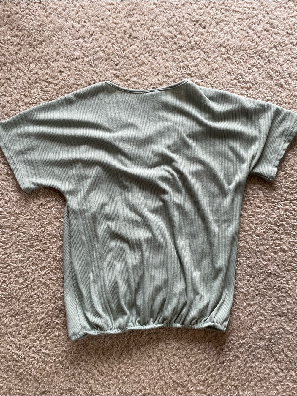 Daytrip Sage Ribbed Ruched Twist Short Sleeve Tee - Picture 5 of 5